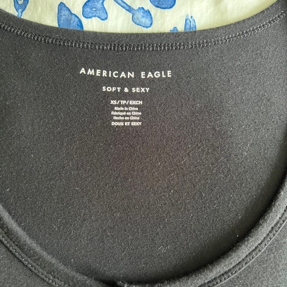 NWOT Women's American Eagle Soft & Sexy Embroidered Floral Black Knit Top XS - Picture 10 of 16